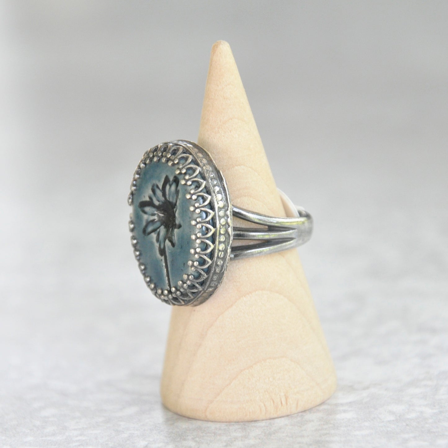 Botanical Ring • Size 6.5 US