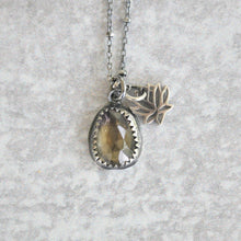 Load image into Gallery viewer, Reticulated Quartz Necklace No. 2