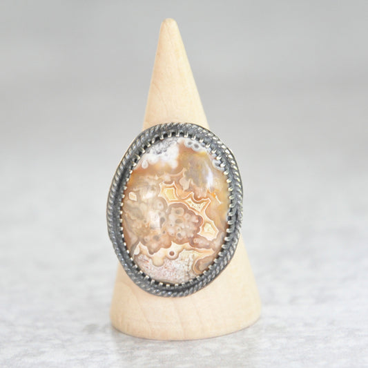 Agate Ring • Size 7 US