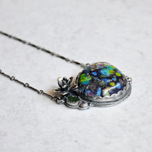 Load image into Gallery viewer, Glass + Succulent Pendant No. 1